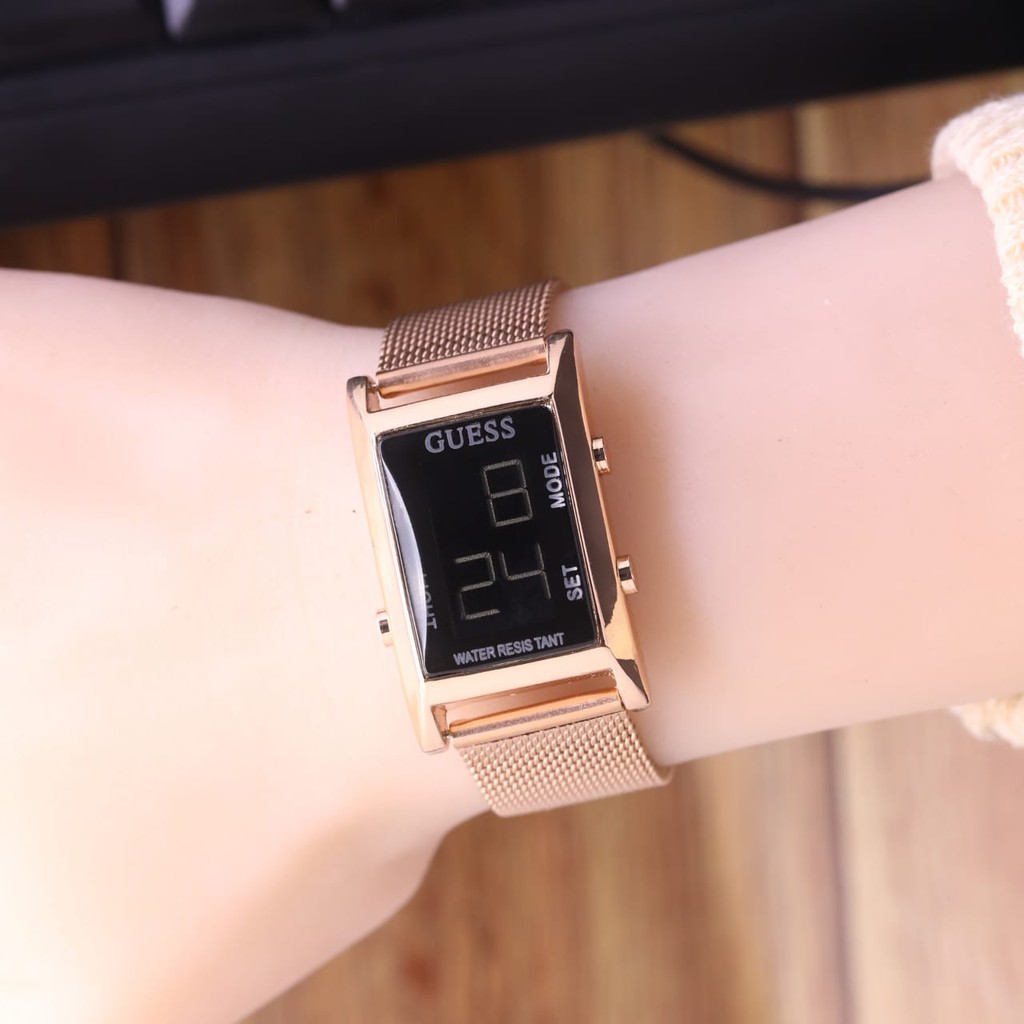 Jam Tangan GUESS DIGITAL Rantai Pasir