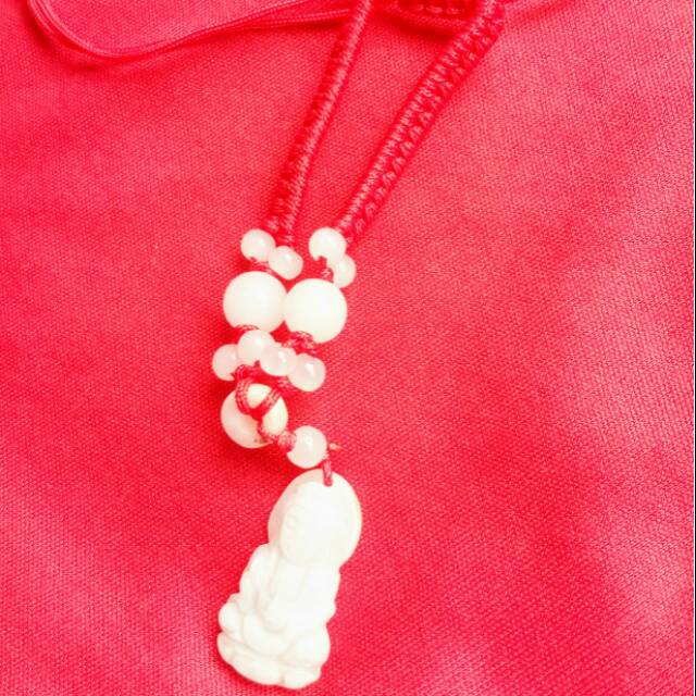 Gelang Kwan Im Giok Dewi Kuan Yin Keutuhan Keluarga dan Penyembuhan