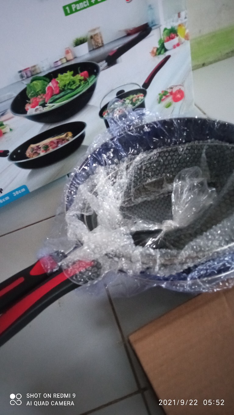 Panci Set  Enamel Gsf G-2630 Frypan Tutup Kaca Wajan Wok Dan Saucepan