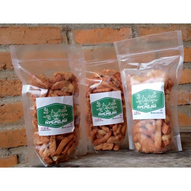 

Nyemilah_Snack Basreng panjang pedas 110gr