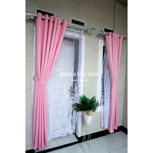 Gorden jendela polos pink dan daun series | Favorite Gorden
