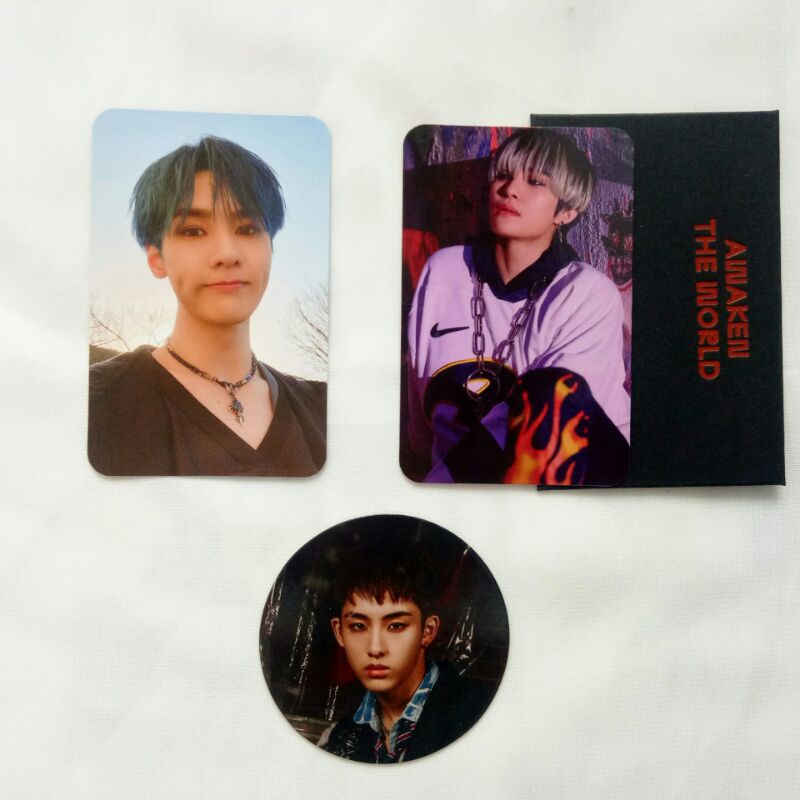 photocard pc cc wayv awaken china press kun yangyang winwin