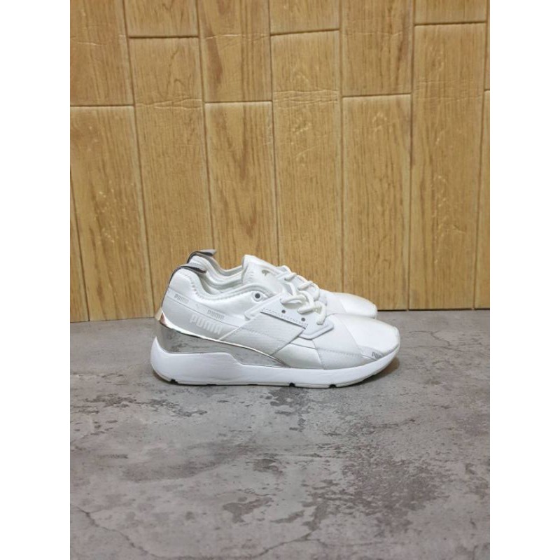 PUMA MUSE X-2 METALLIC "OFF-WHITE/PINK”