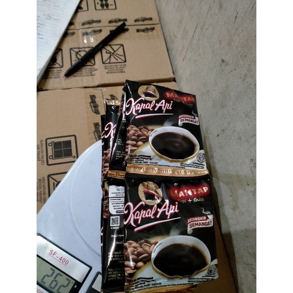 

KAPAL API MANTAB ISI 10 SACHET ,PER RENTENG