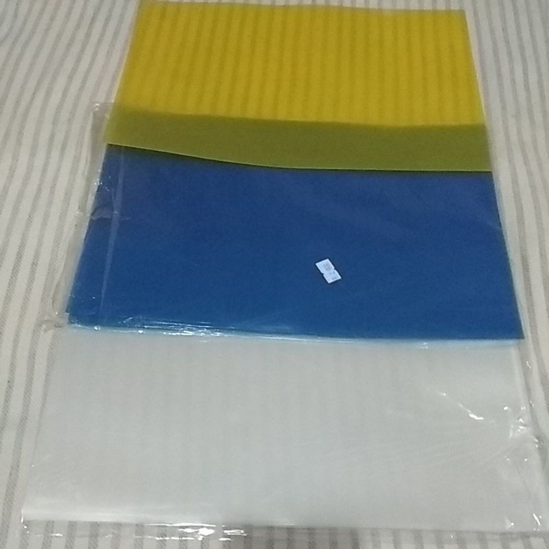 

Map plastik mica