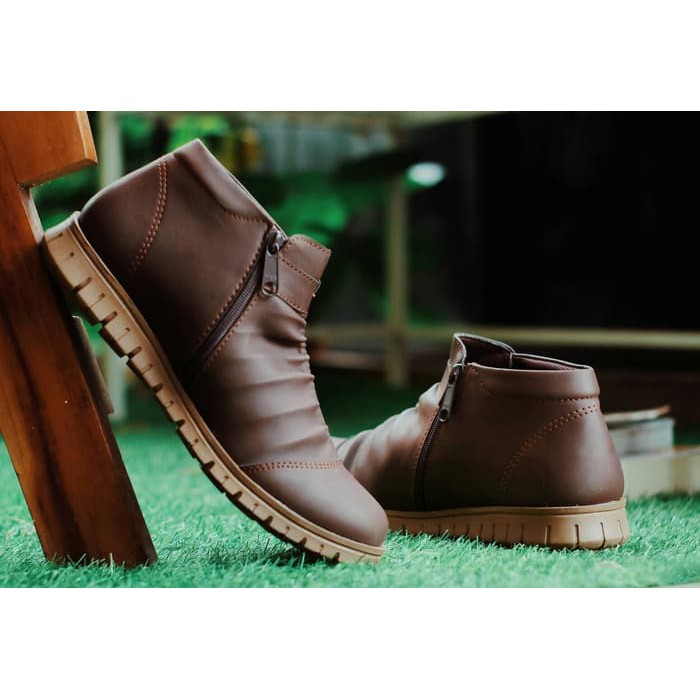 Sepatu Boots Resleting Pria Moofeat Original