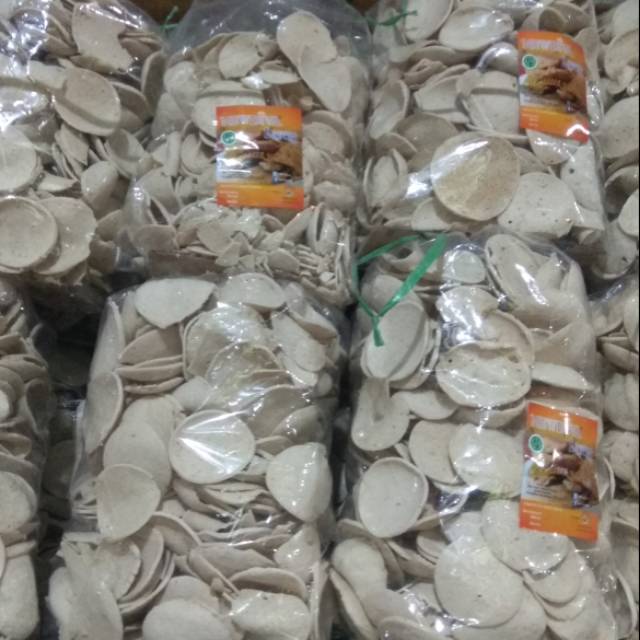 

Kripik basreng cemilan bandung,,rasa djamin enak