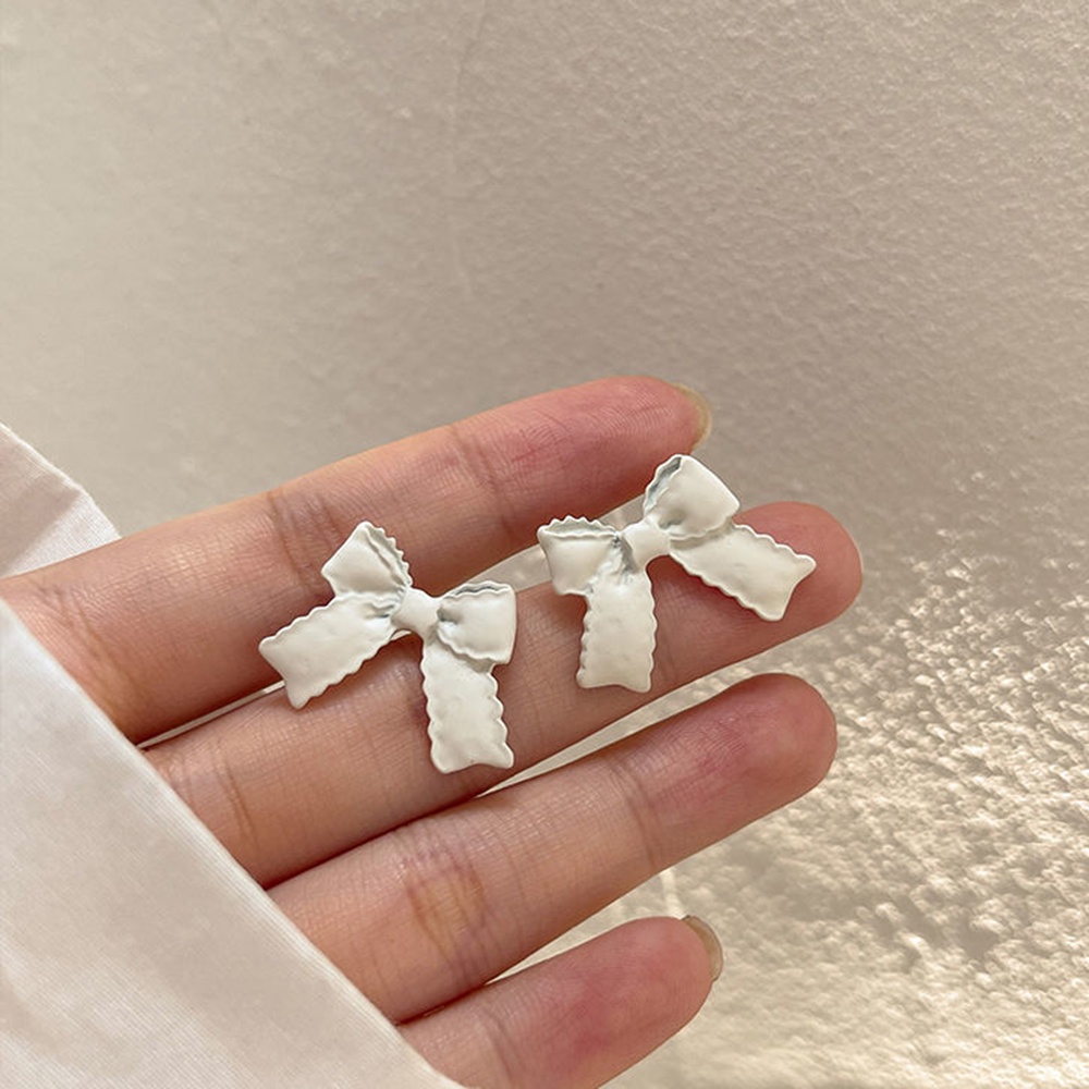 【COD Tangding】Bow-Tie Earrings Women'S New Summer Moisture Texture Earrings Simple And Niche Design Sense Earrings