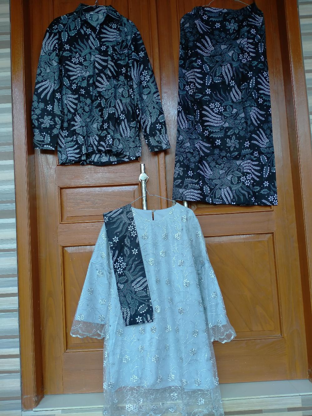 Maura Couple - Sania Ruffle Batik Couple Ori Ndoro Jowi Dnt Garansi Termurah Shopee - Nuna Silver
