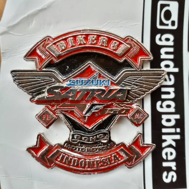 Pincor besi suzuki satria riders 023 motor bikers pin for rompi jaket