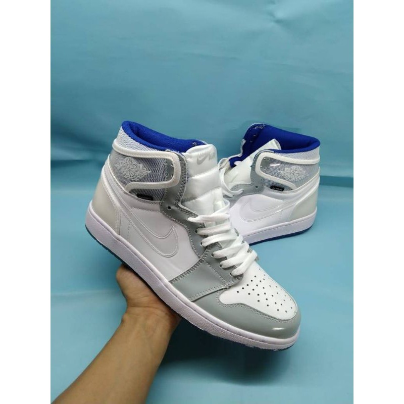 Sepatu Nike Air Jordan 1 Putih Abu-Abu