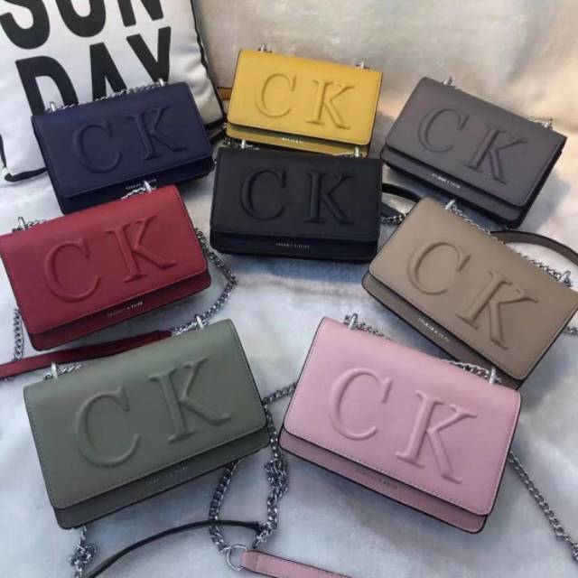 Tas Wanita Charles&Keith