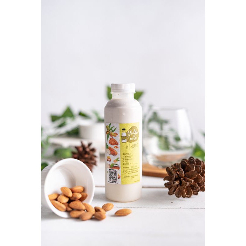 

Yu Yu Milk Susu Almond 250 ml