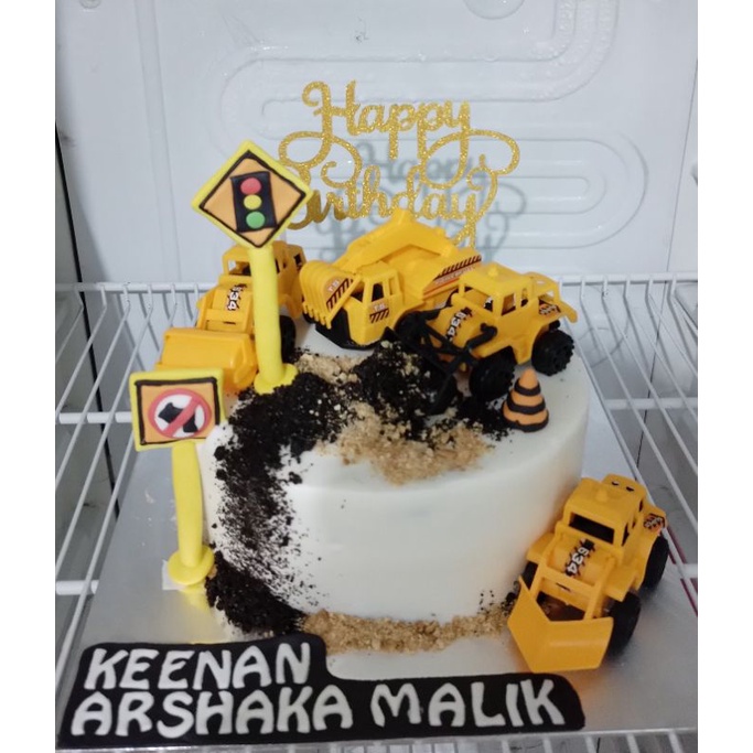 

Kue Ulang Tahun Beko (Blackforest)