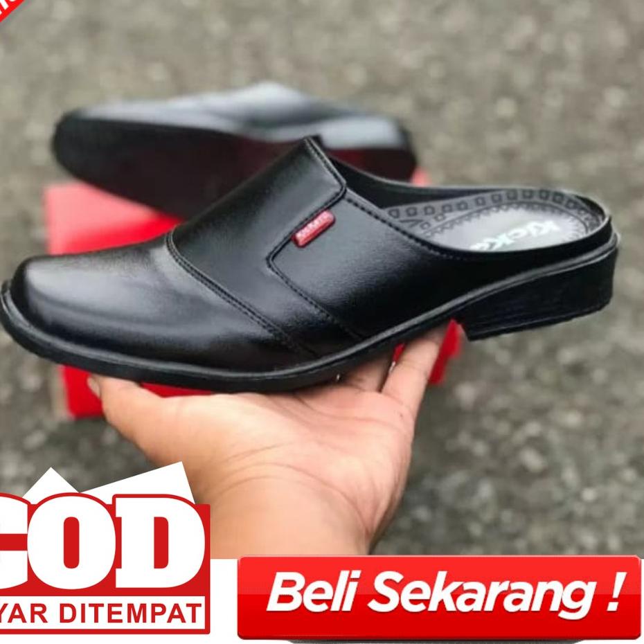 Terbagus.. sepatu slop kulit pria sepatu bustong kickers pria asli kulit slop kulit terbaru