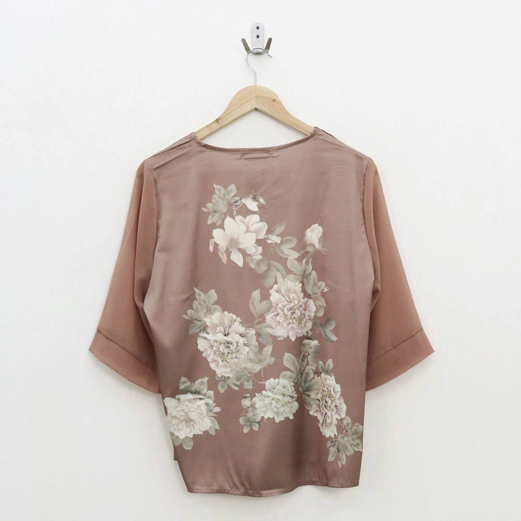 Xeli cny top blouse - Thejanclothes