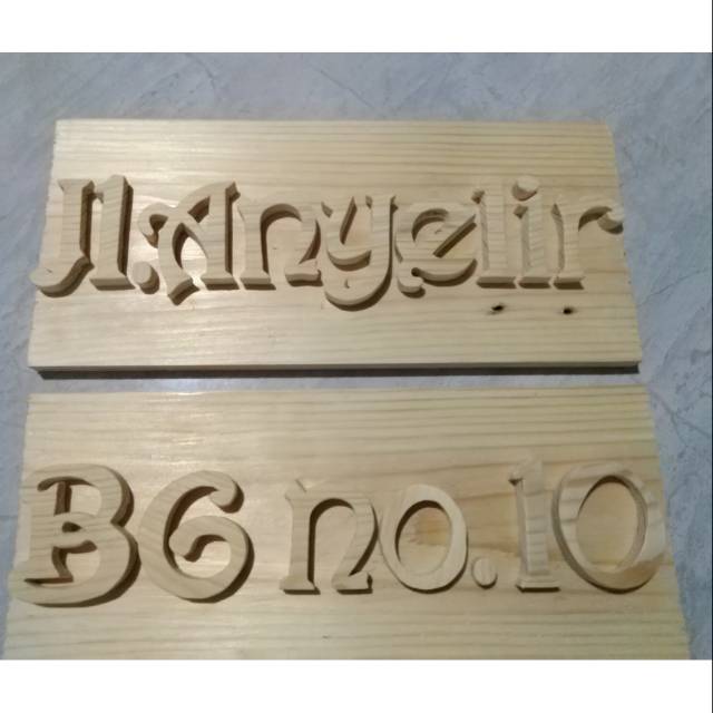 

Papan nama /wooden name / huruf dari kayu