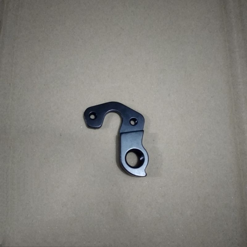 Drop out strattos S7 rear end atau anting RD Strattos S7