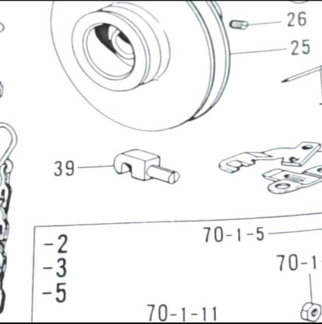 Head Hinge Mesin Jahit Lobang Kancing Brother LH4-B814 141256001