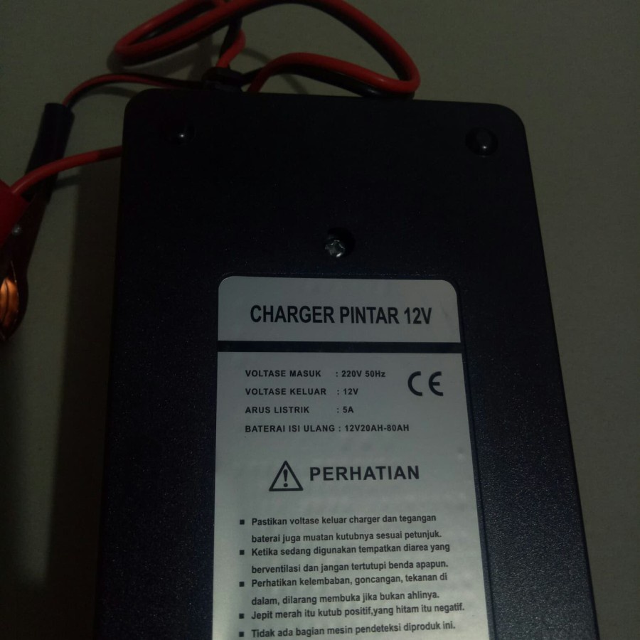 Charger Battery Sunpro 12V 5A Sunpro / Cas Aki Sunpro 12V5A