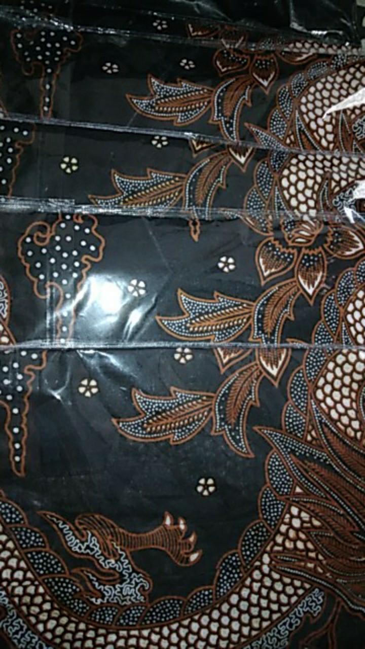 Kemeja Batik Pria Lengan Panjang Batik Azmil Hrb026 Motif Keratonan Kode 002 Size M L Xl Xxl Reguler