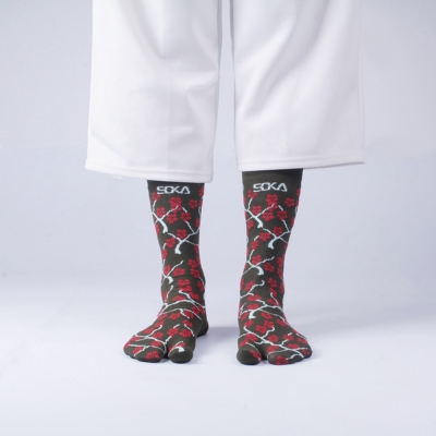 Kaos Kaki Wanita Murah / SOKA Sock Essentials Motif SAKURA / Kaos Kaki Jempol Muslimah Panjang