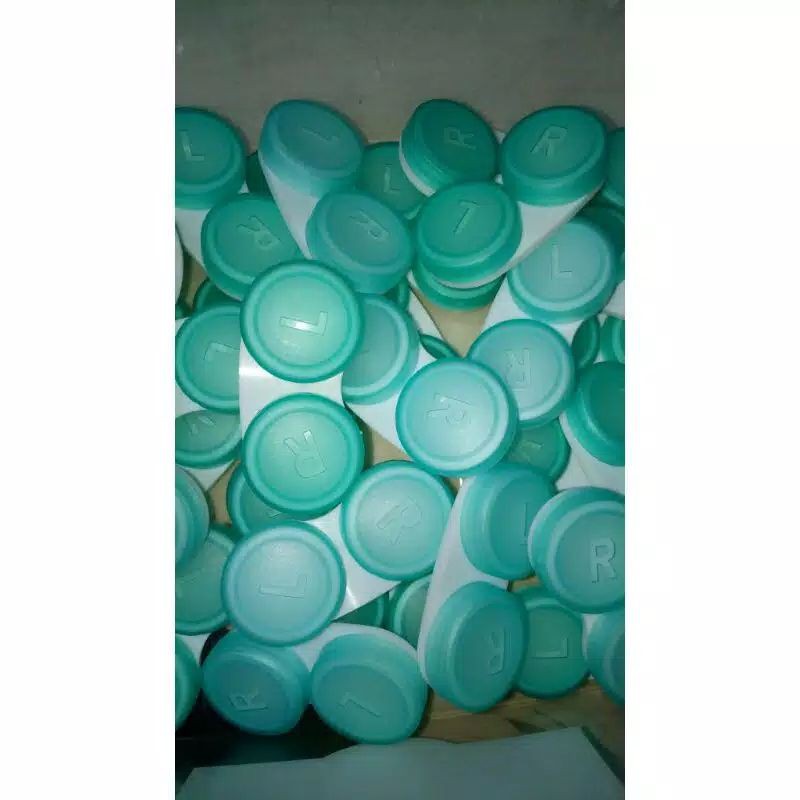 LANCASE TEMPAT SOFTLENS STANDAR ( WARNA RANDOM )