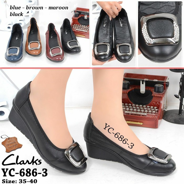 Sepatu Wanita Clarks YC-686-3 Wedges / Sepatu Kerja Wanita - Hitam- 35