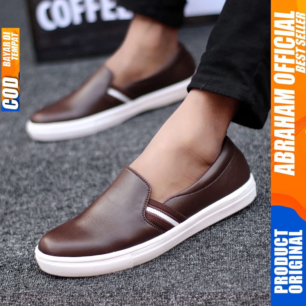 ABRAHAM Sepatu Slip On Casual Slop Kerja Hitam Pria