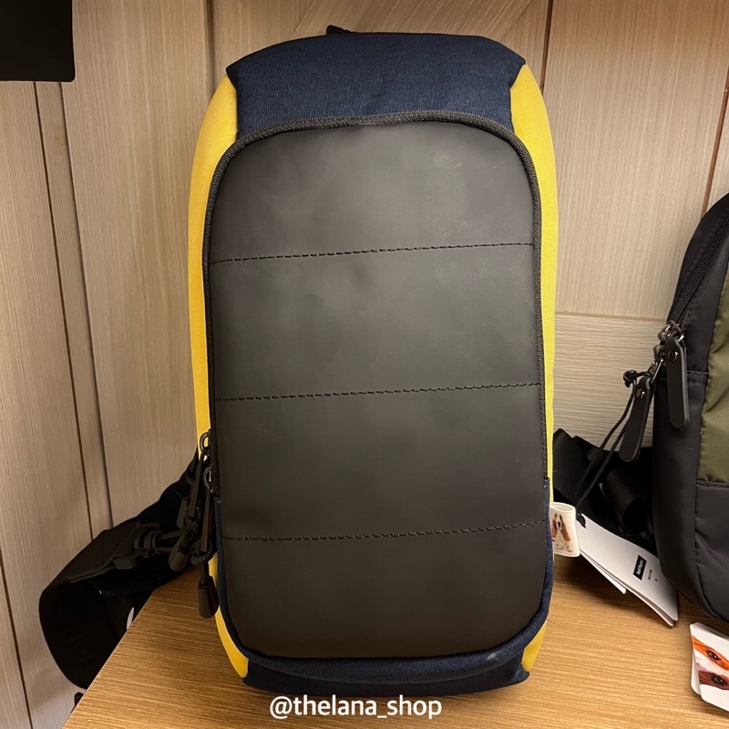 TAS BODYBAG HUSH PUPPIES PRIA ORIGINAL COUNTER BARD NEW ARRIVAL 664