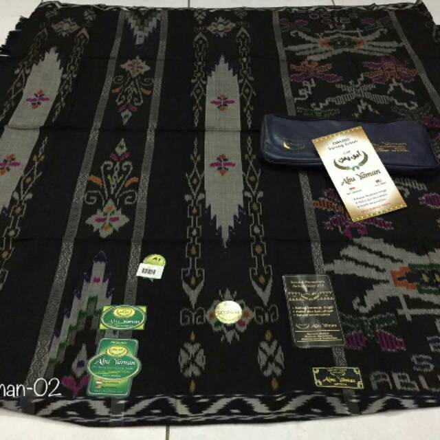 Sarung Abu Yaman Full Sutra Hitam