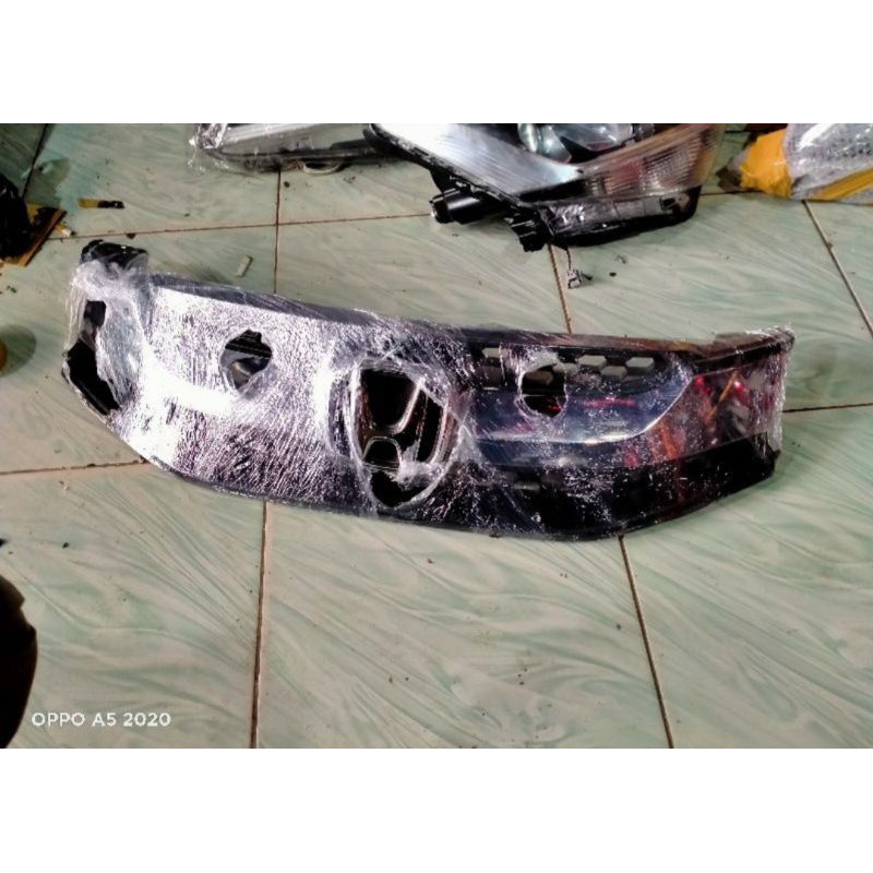 grill honda Mobilio