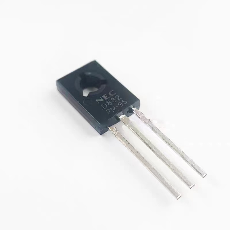 50pcs 2SD882 D882 Tabung Kristal Tripole Power 3A / 40V NPN In-line TO-126 Level