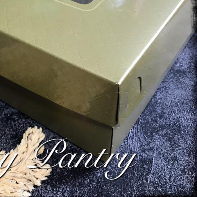 

✽ Dus kue / box Kue / Kemasan Kue / Packaging Kue Wajik Gold 22x22x8,5cm ☁