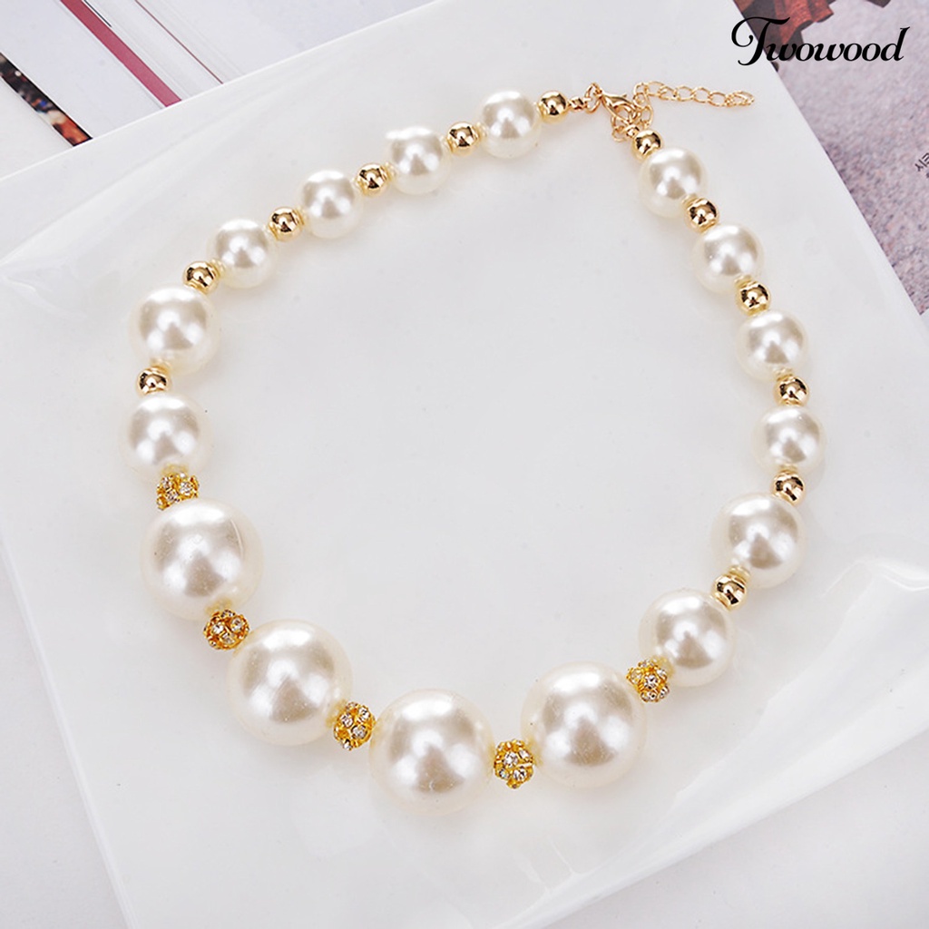 Twowood Faux Pearl Rhinestone Women Necklace Alloy Round Short Type Necklace for Valentine Day