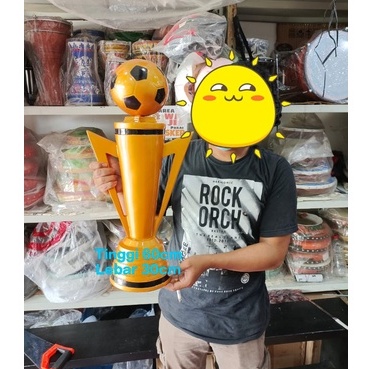 PIALA BOLA FTUSAL FIBER MODEL PIALA BERGILIR SEGITIGA TINGGI 60CM