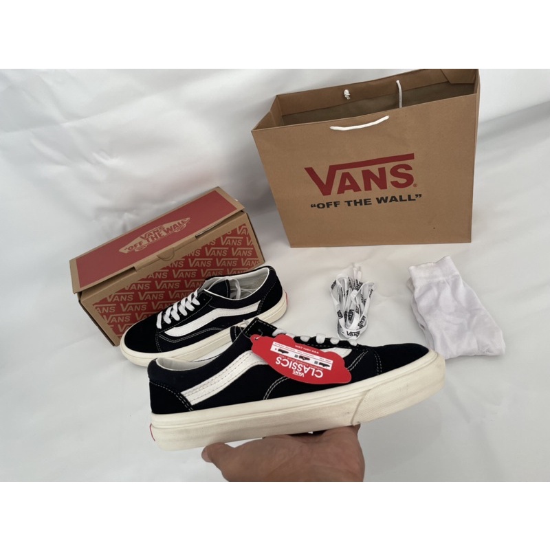 Sepatu Vans Oldskool OG Black White Premium BNIB Made in Cina