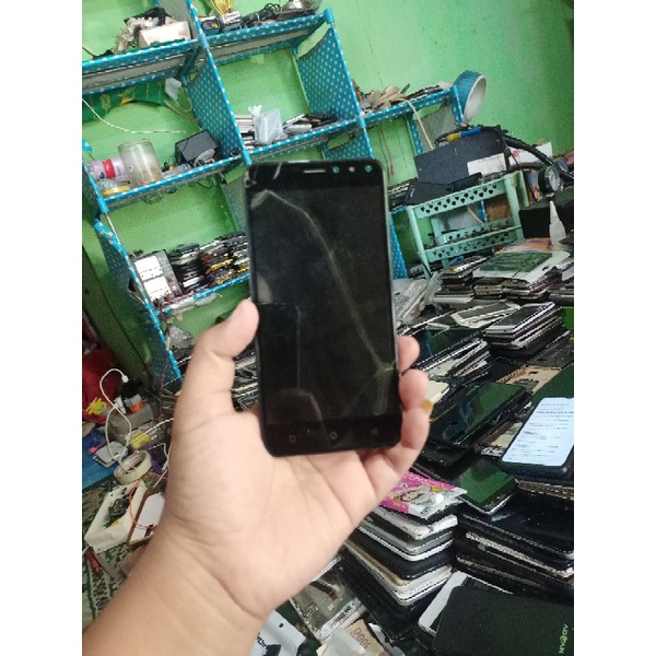LCD Only SPC L53 S (Touchscreen retak dan masih nempel ) Ori Copotan HP