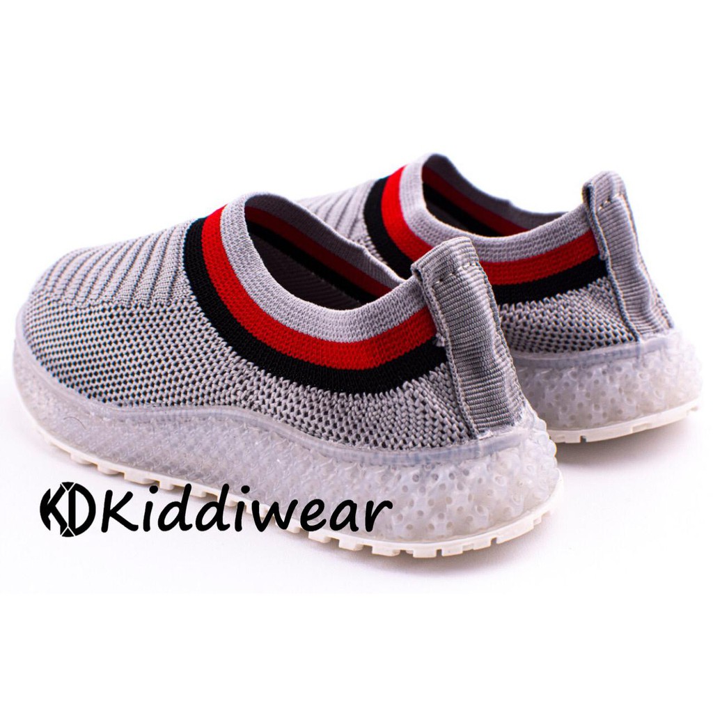 (Kiddiwear) Sepatu led anak MBK04