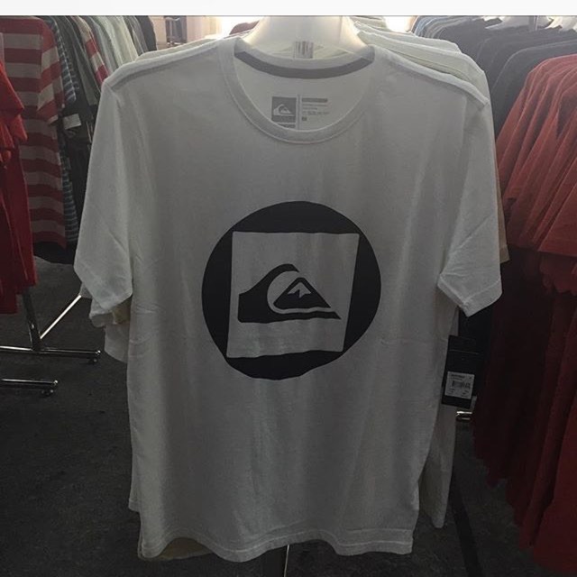 Quiksilver tshirt