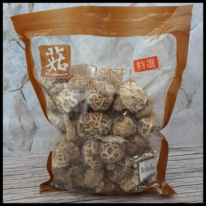 

Jamur Kering Shitake / Dried Mushroom Super A Plus 605Gr