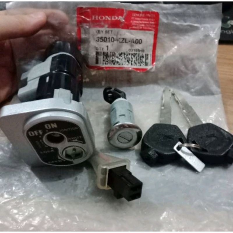 Kunci Kontak Assy Key Set Kode K16 Scoopy Fi 2013 2015 Non Remot
