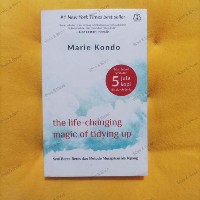 

the life - changing magic of tidying up by Marie Kondo