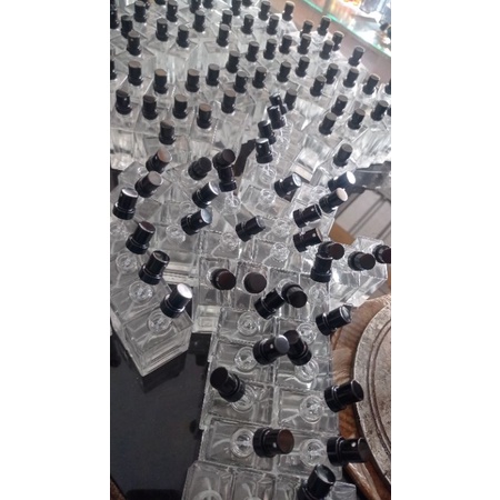 PARFUM REFILL KOTAK 30 ML