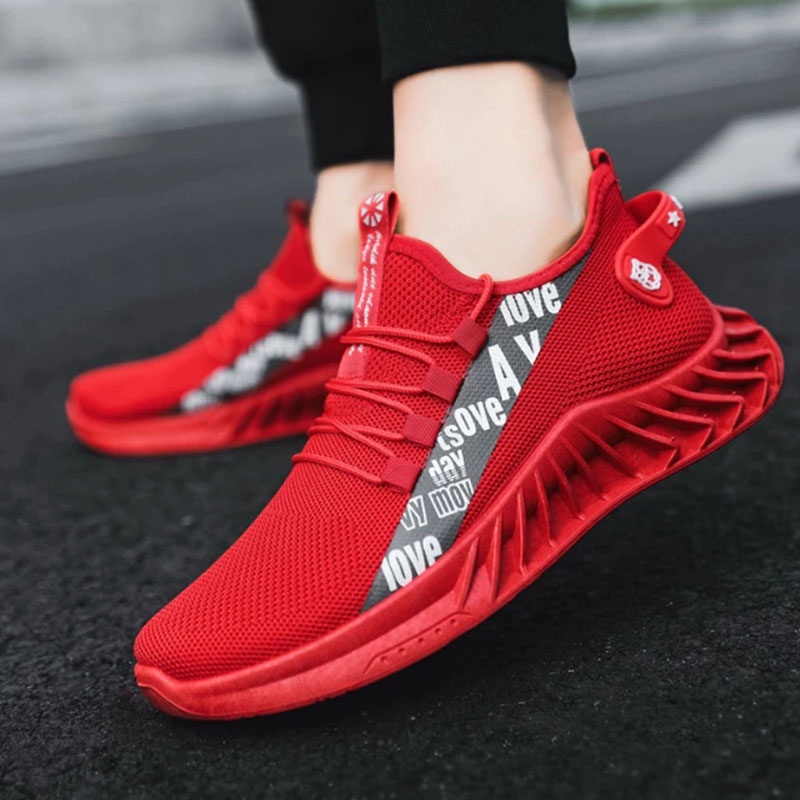 Sepatu Sneakers Pria Casual Sport D-1