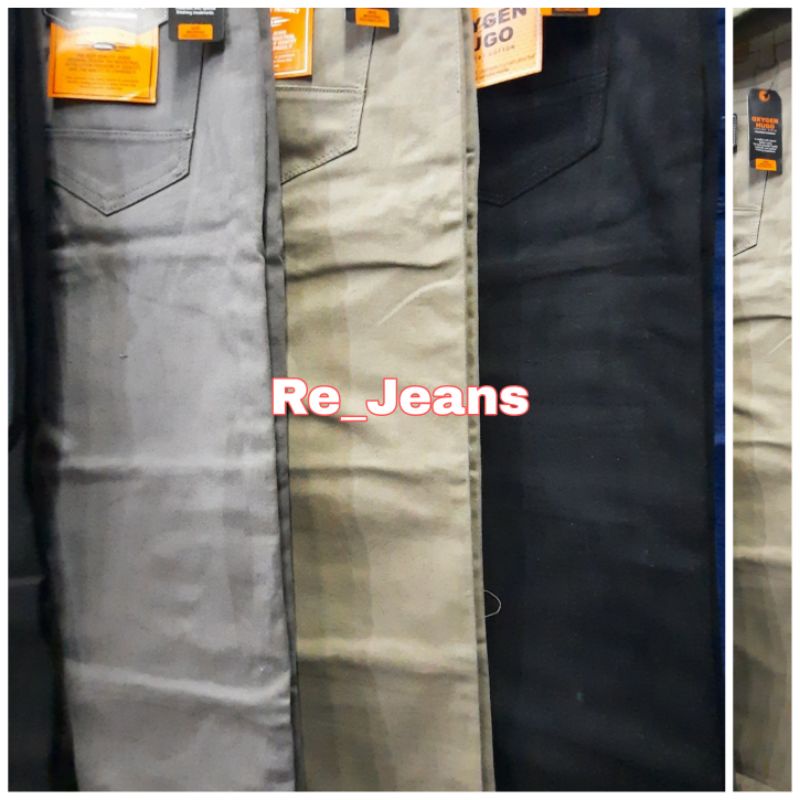 CELANA SEMI JEANS STANDAR PRIA