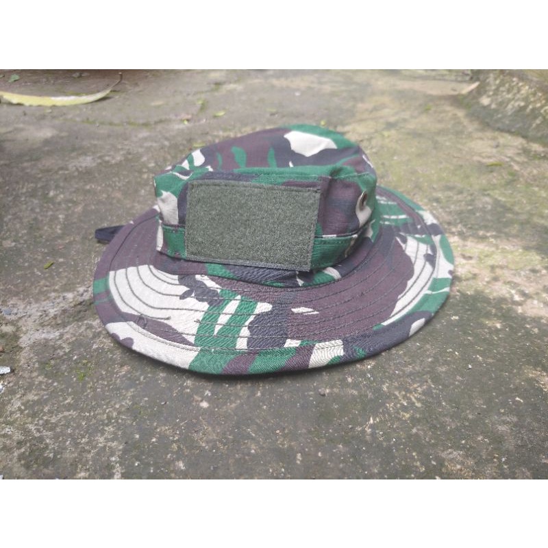 Topi Rimba Loreng