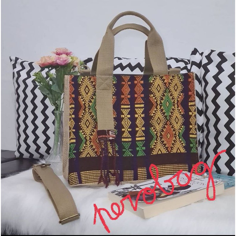 PEROBAG Tas Tenun NTT