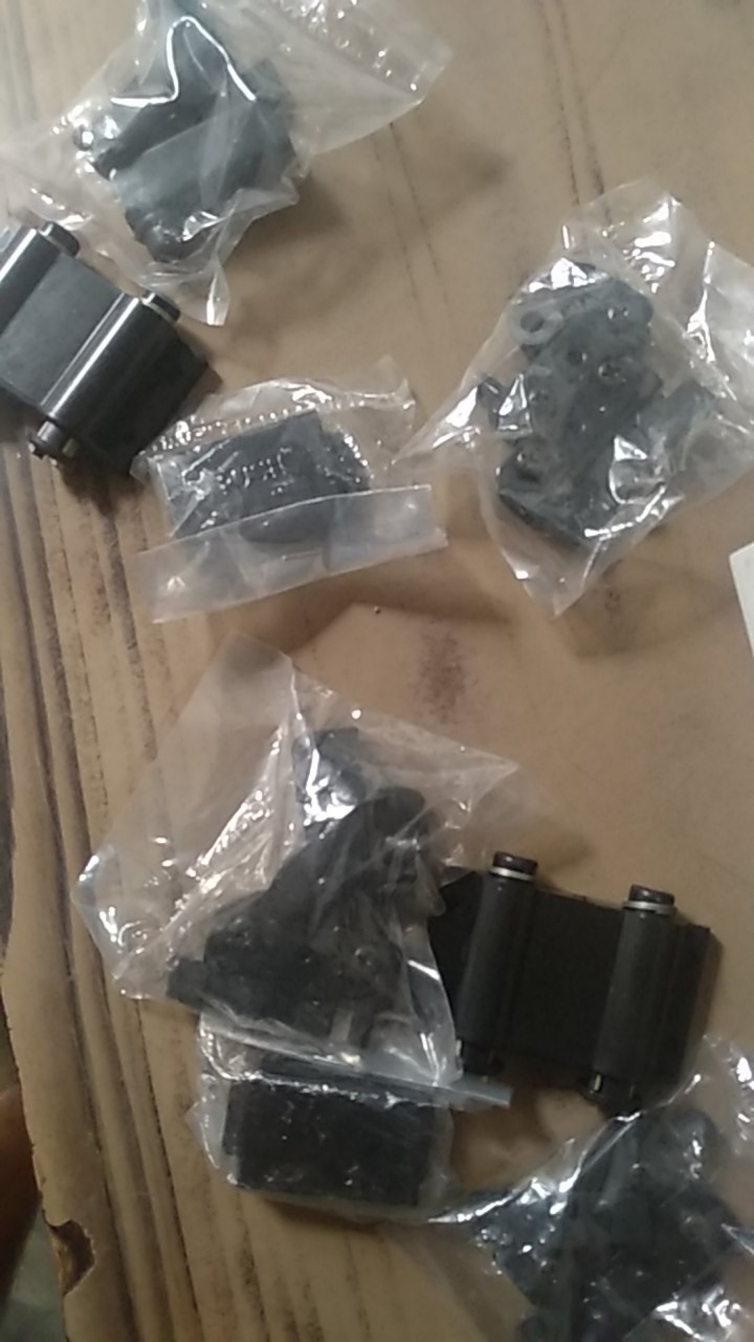 Engsel Kaca Jepit T-86