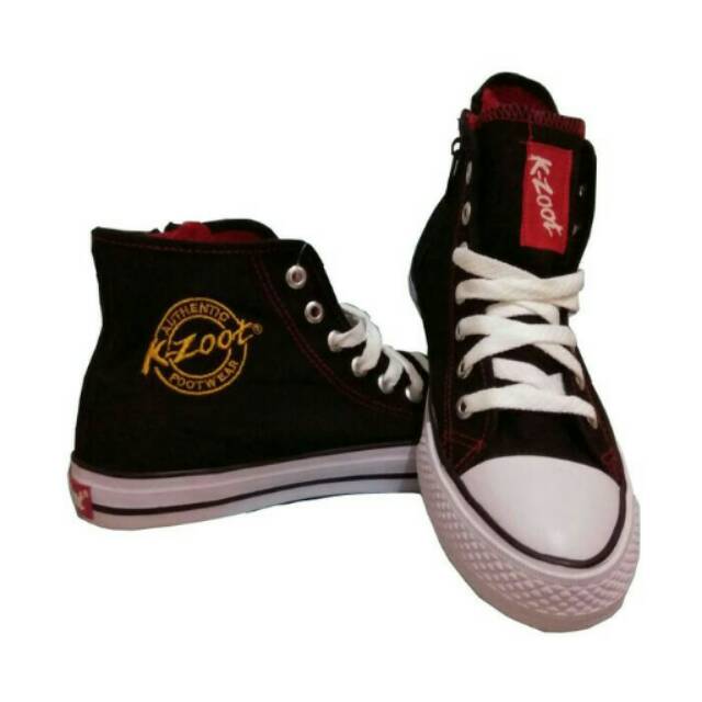 Sepatu Sekolah, K-zoot Marques